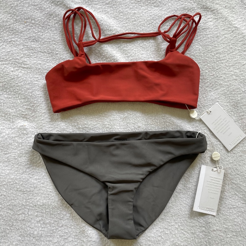 SOLD đŤâ¨Mikoh 2 piece Bathing Suit - Picture 1 of 4